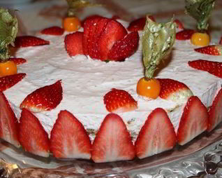 Кофейно-клубничный тирамису