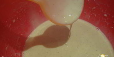 вишнево-черничный пудинг из жидкого теста