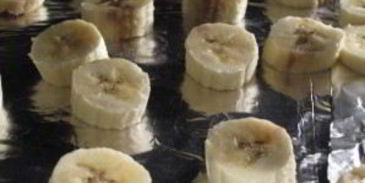 замороженные бананы в шоколаде