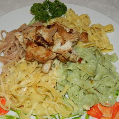 Домашняя лапша из овощного пюре