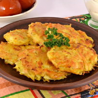 Драники из картофеля и тыквы с курицей