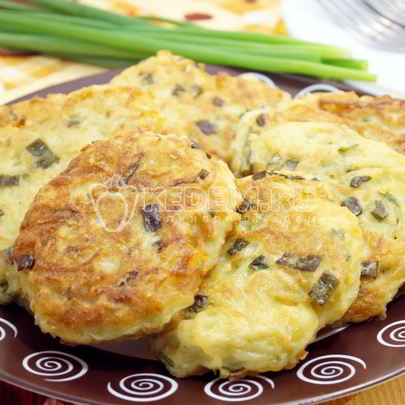 Драники картофельные с зеленым луком