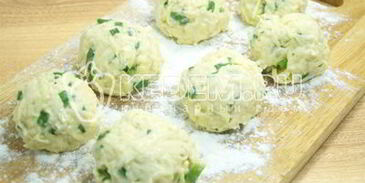 драники картофельные с зеленым луком