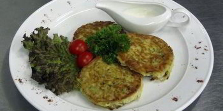 Рецепт картофельных драников со сметаной