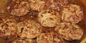 пирамидки веселые друзья драники с котлетами