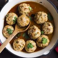 Рецепт Фрикаделек из курицы в азиатском стиле в духовке