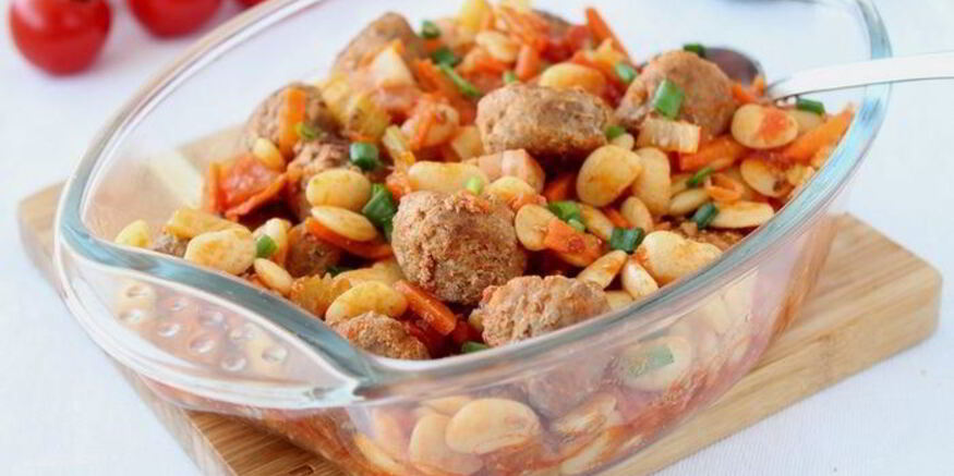 Рецепт фрикаделек с фасолью и овощами