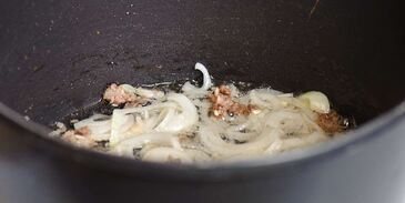 фрикадельки с подливкой