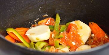 фрикадельки с подливкой