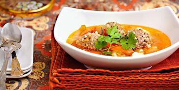 фрикадельки с подливкой