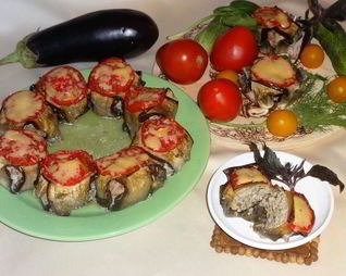 Фрикадельки в баклажанных конвертах