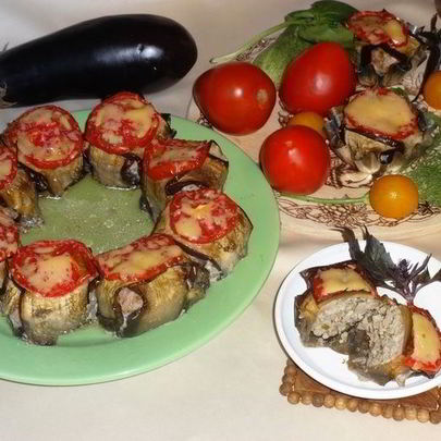 Фрикадельки в баклажанных конвертах