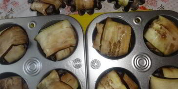 фрикадельки в баклажанных конвертах