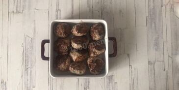 фрикадельки в духовке с подливкой