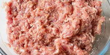 фрикадельки в пикантном томатном соусе