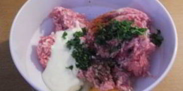 фрикадельки в сливочном соусе