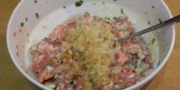 фрикадельки в сливочном соусе