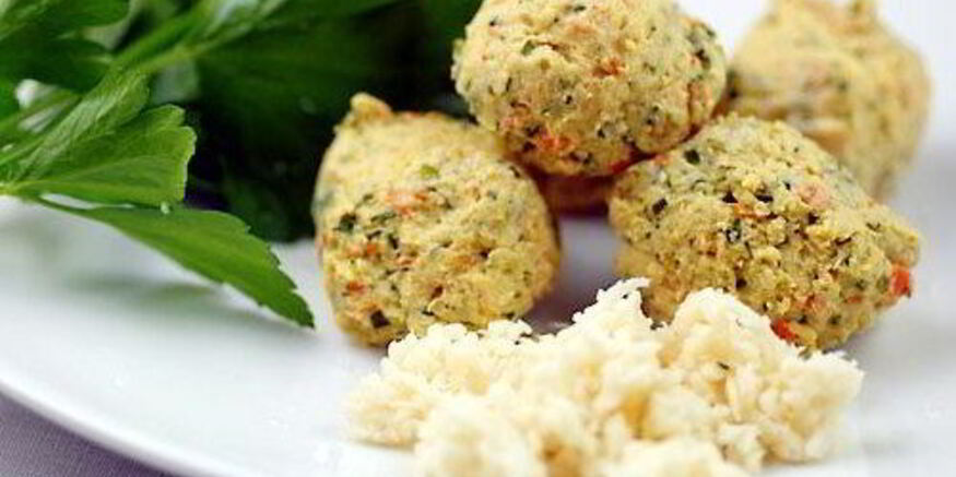 Рецепт рыбных фрикаделек с рисом на пару