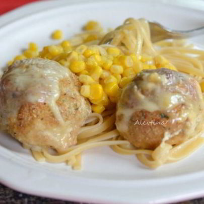 Сырные куриные фрикадельки