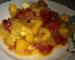 Гарнир из кабачков с яблоками