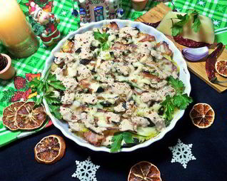 Картофель с беконом, авокадо и сыром