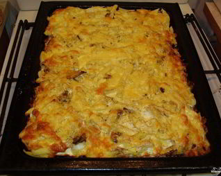 Картофель с опятами в духовке