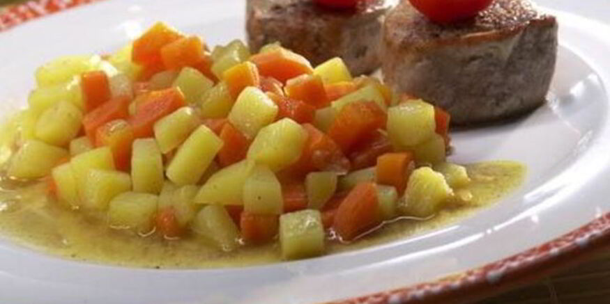 Рецепт картофеля с овощами и вином