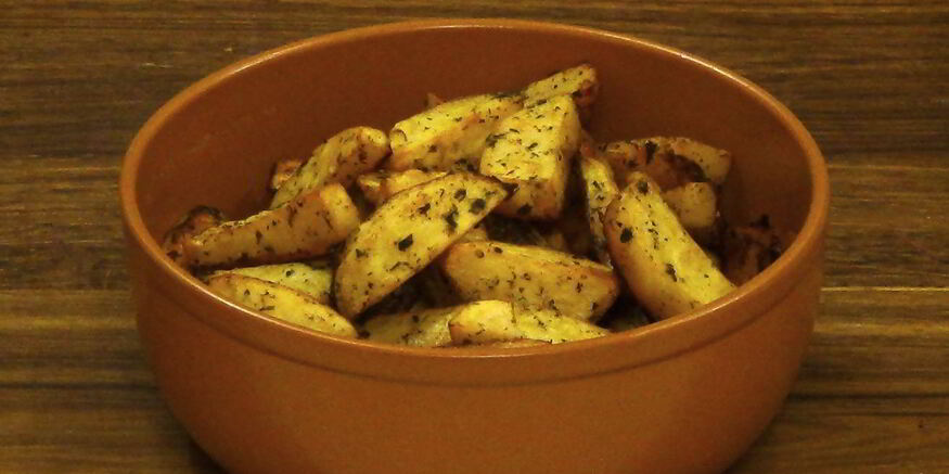 Рецепт картофеля с травами и чесноком