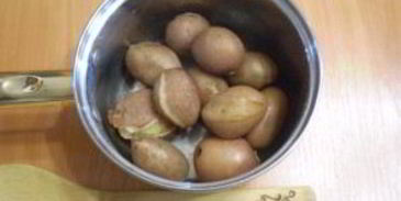 картофель в духовке под соусом