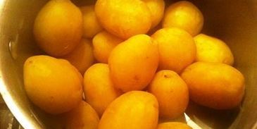 картофель в обертке