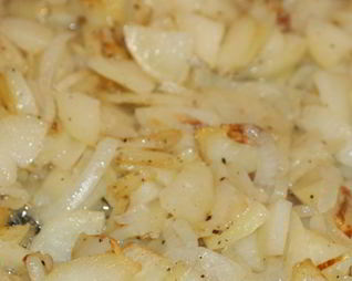 Картофель жареный с луком