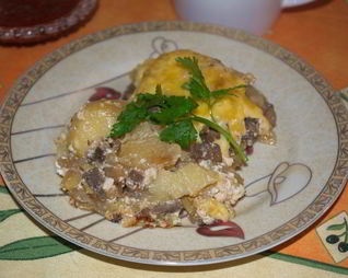 Картошка с шампиньонами в духовке