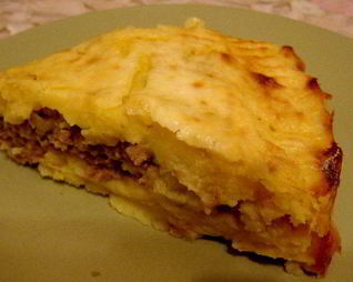 Картошка со свининой и сыром в духовке