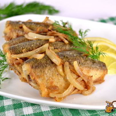 Подлещики жареные с луком