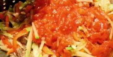 рассыпчатый рис с подливой