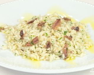 Рис с анчоусами