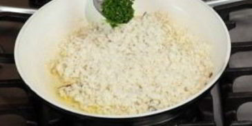 рис с анчоусами