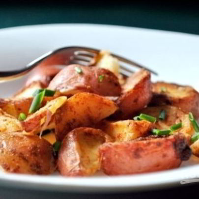 Жареная картошка на сковороде