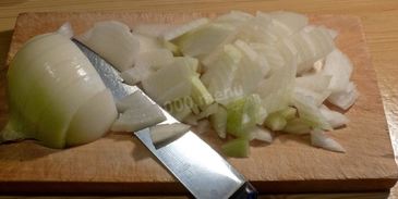 голубцы в духовке в томатном соусе