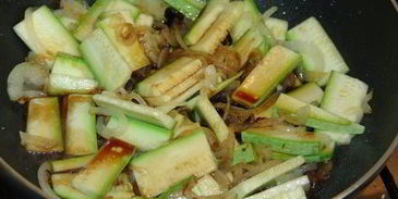 гречневая лапша соба с кабачками