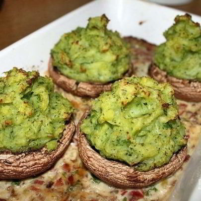 Фаршированные шампиньоны в сметане