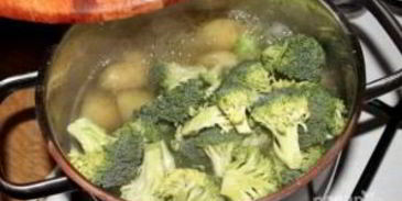 фаршированные шампиньоны в сметане