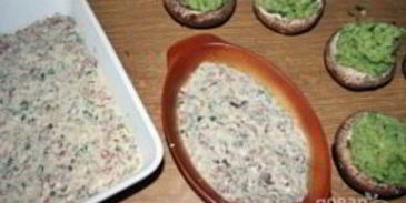 фаршированные шампиньоны в сметане