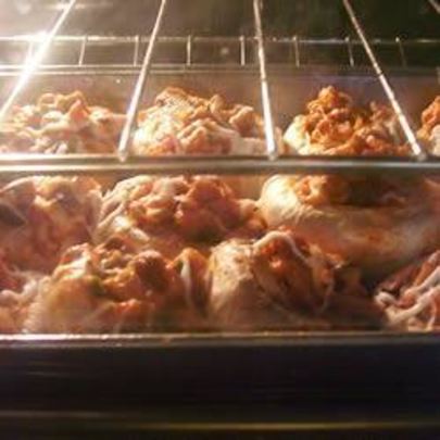 Грибы, фаршированные чоризо