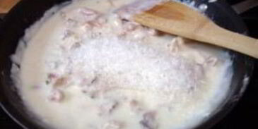 грибы под соусом бешамель