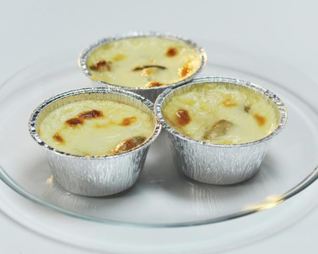 Грибы под сырным кастардом