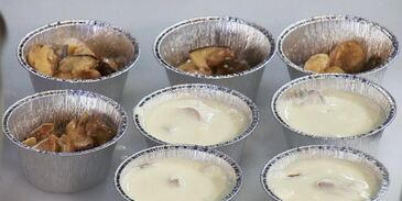 грибы под сырным кастардом