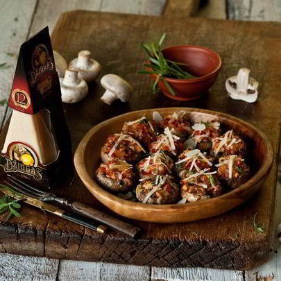 Грибы, запеченные с перцем и миндалем