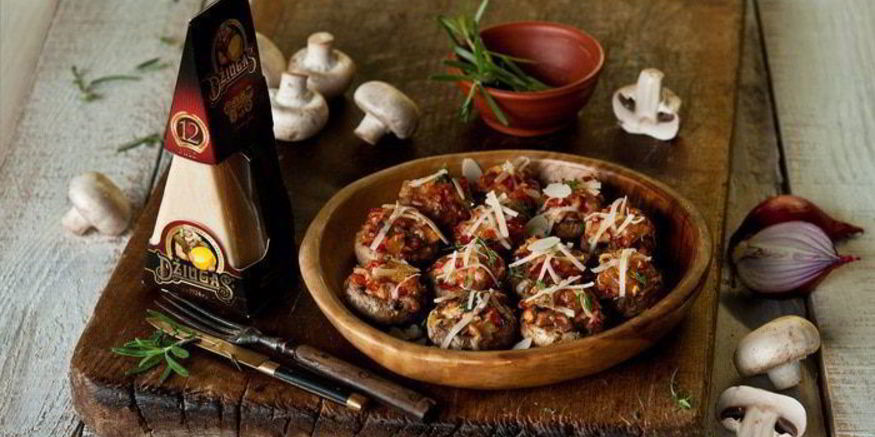 Рецепт грибов, запеченных с перцем и миндалем