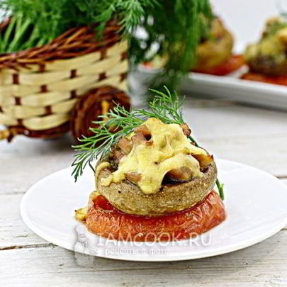 Шампиньоны фаршированные курицей и сыром